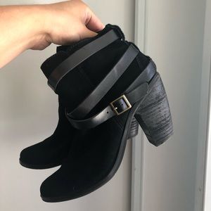 Dolce Vita Booties